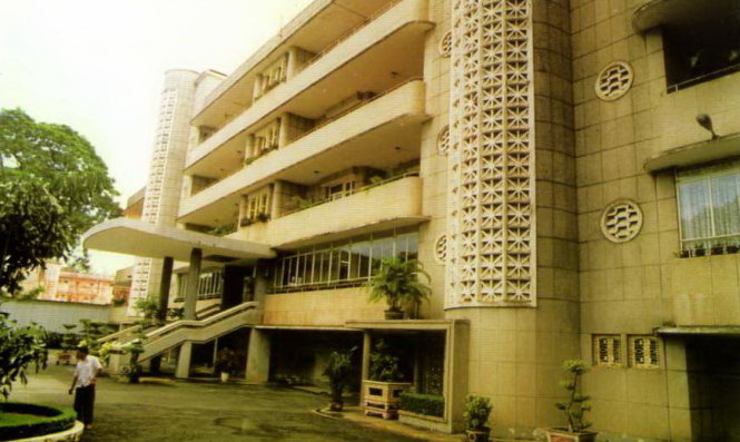 Những